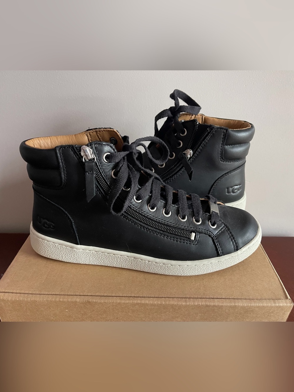 UGG women’s Black Leather boots size 9